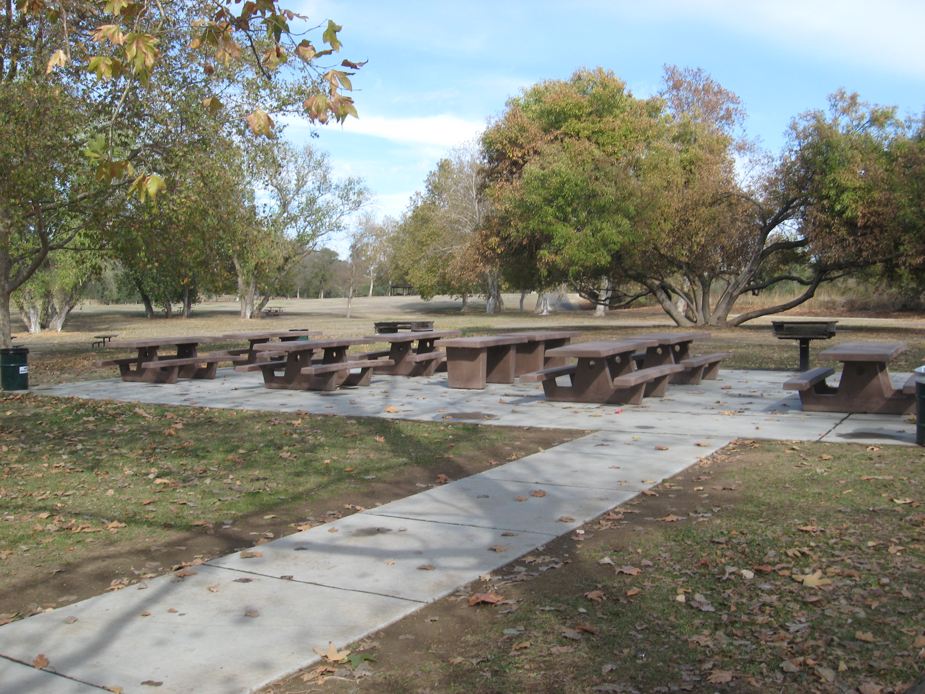 Walnut Picnic area in William B Pond Park