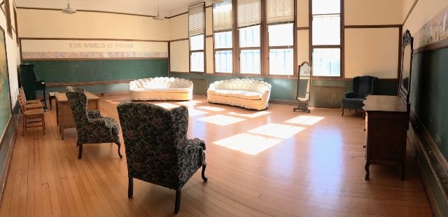 Jean Harvie Community Center - Bridal Room